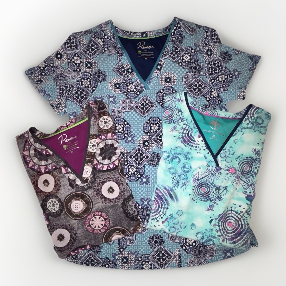 3 Healing Hands Purple Label Amanda Scrub Top Bundle Size XS Short Sleeve V-Neck